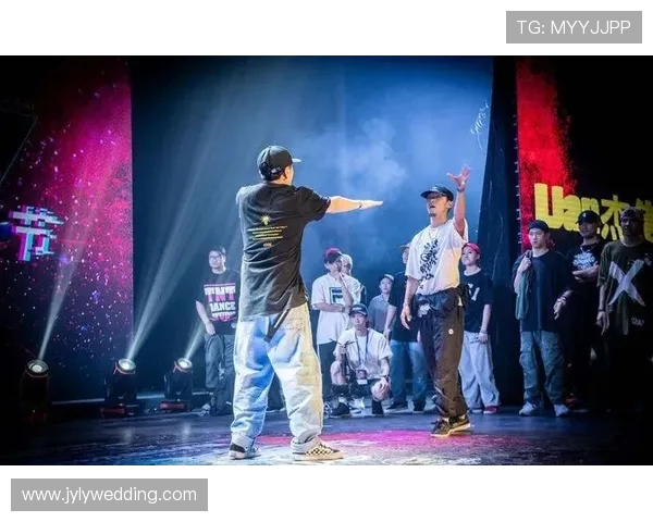 重庆街舞队的个人能力揭秘与街舞文化的深度融合探索